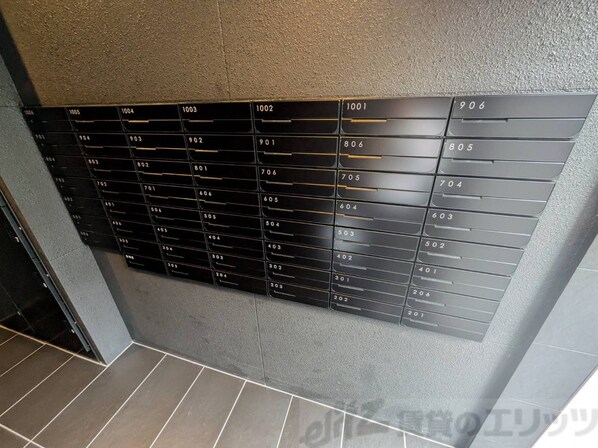 セレニテ江坂エクラの物件内観写真